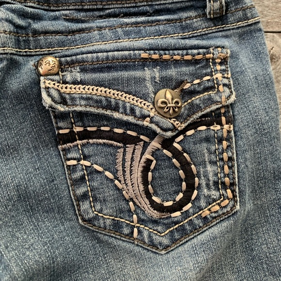 L.A. idol Boot Cut Jean - Picture 5 of 16